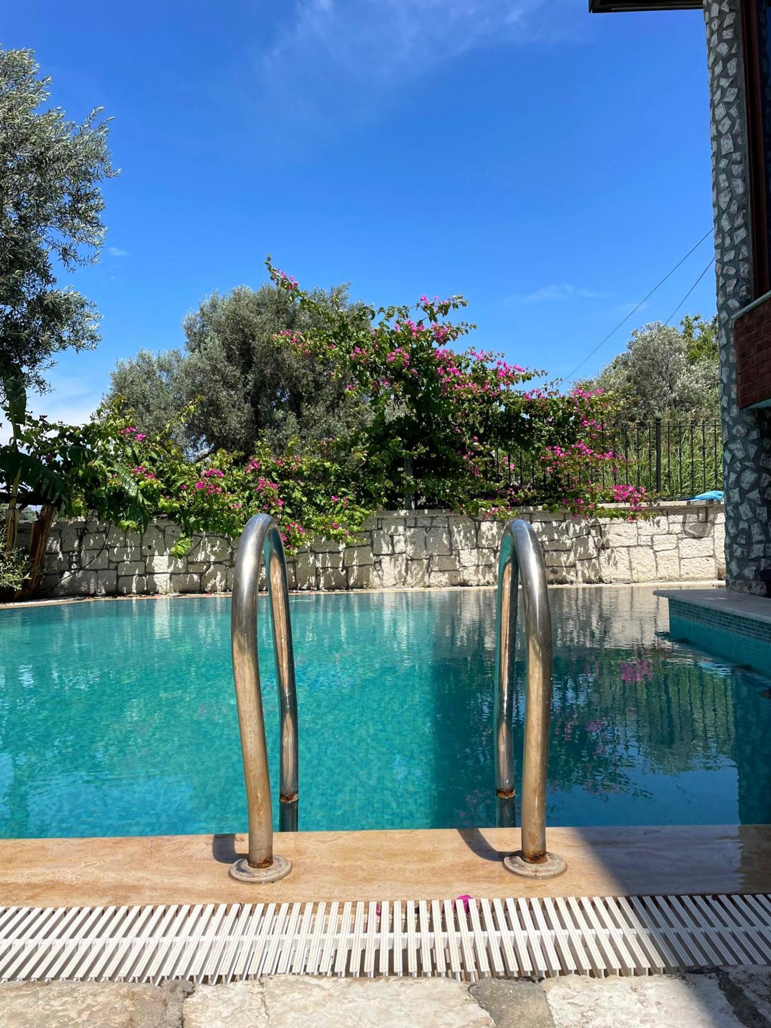 Ata Boutique Hotel Çeşme Luaran gambar