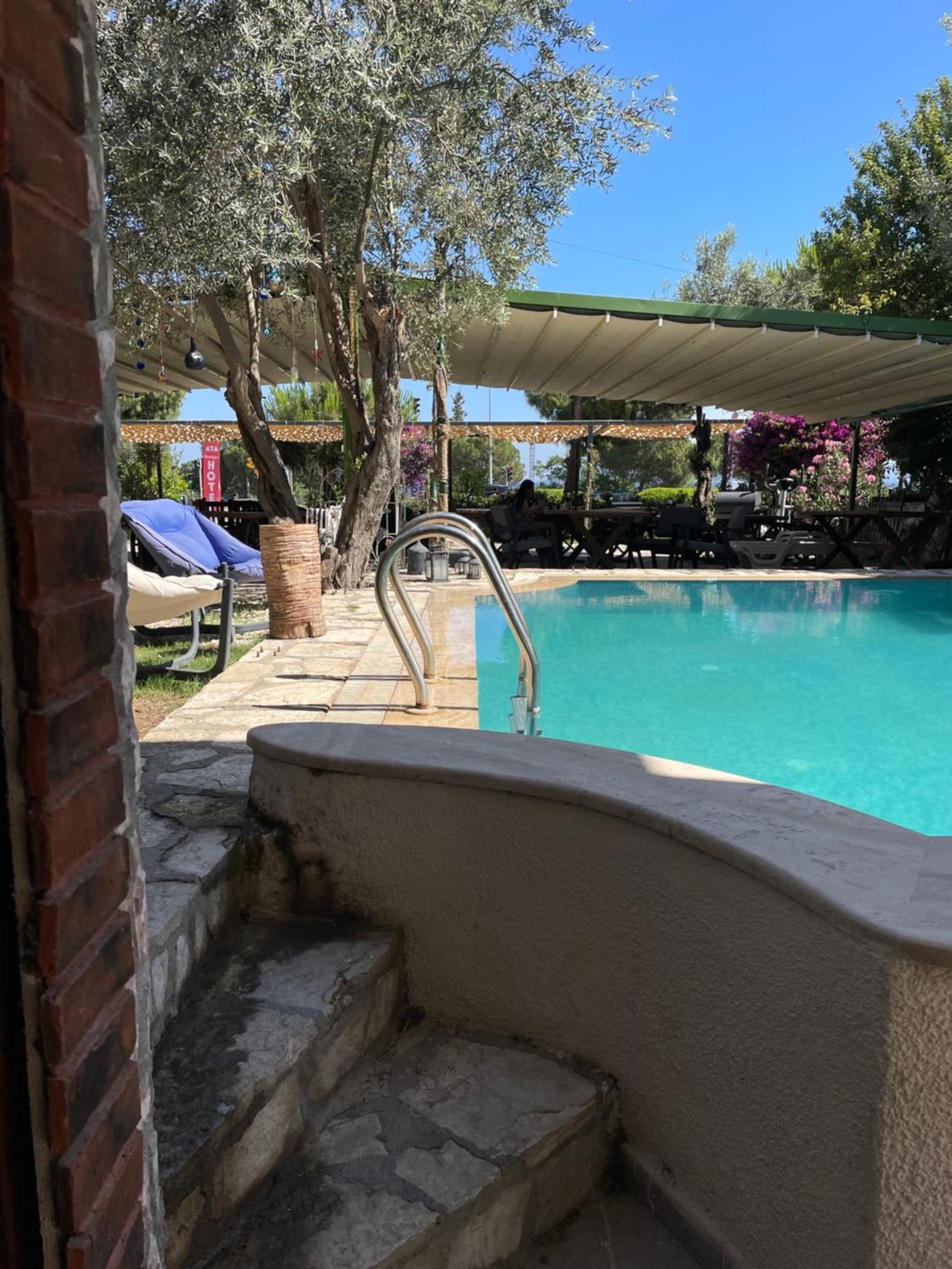 Ata Boutique Hotel Çeşme Luaran gambar